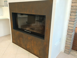 caminetto in acciaio corten